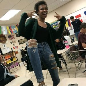 Meet your Posher, Teresa